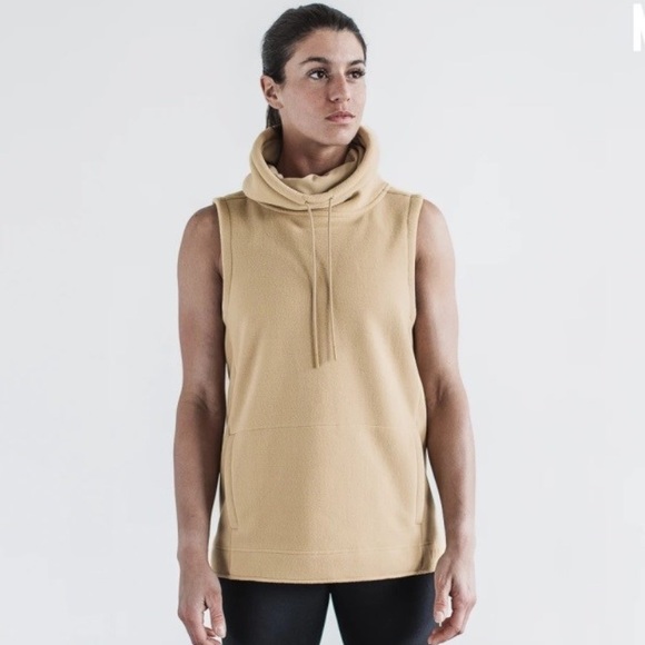 NOBULL Tops - NWT NOBULL Women’s Sleeveless Polartec Cowl Fleece Hoodie - XS - Taupe
